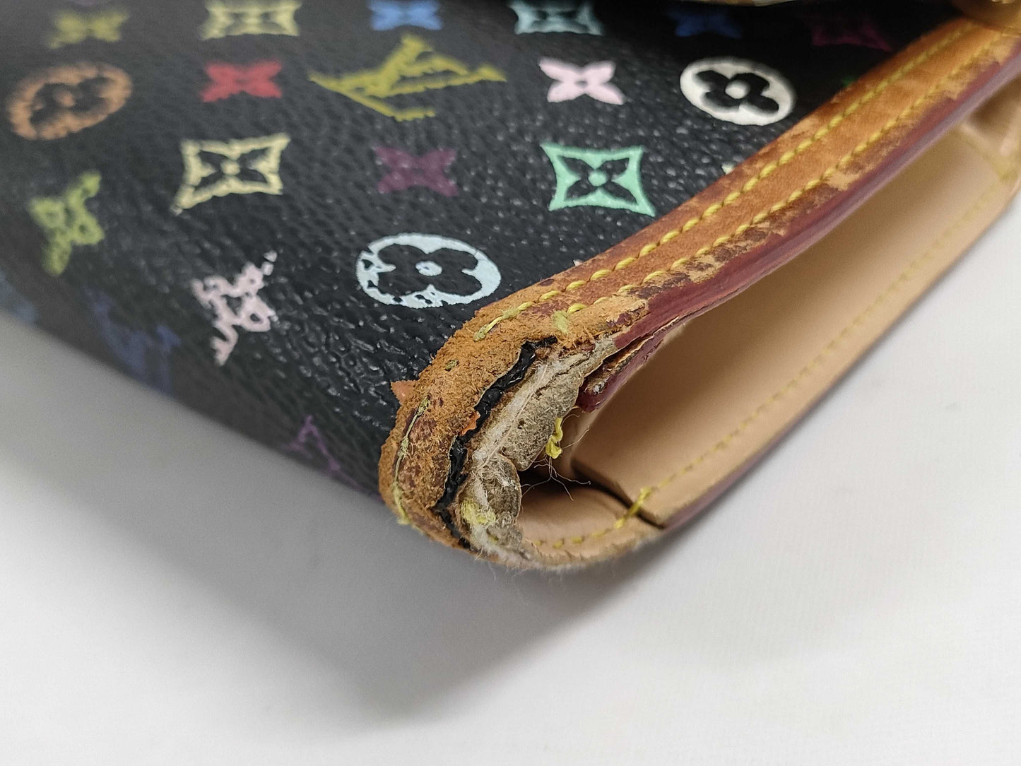 LOUIS VUITTON long wallet