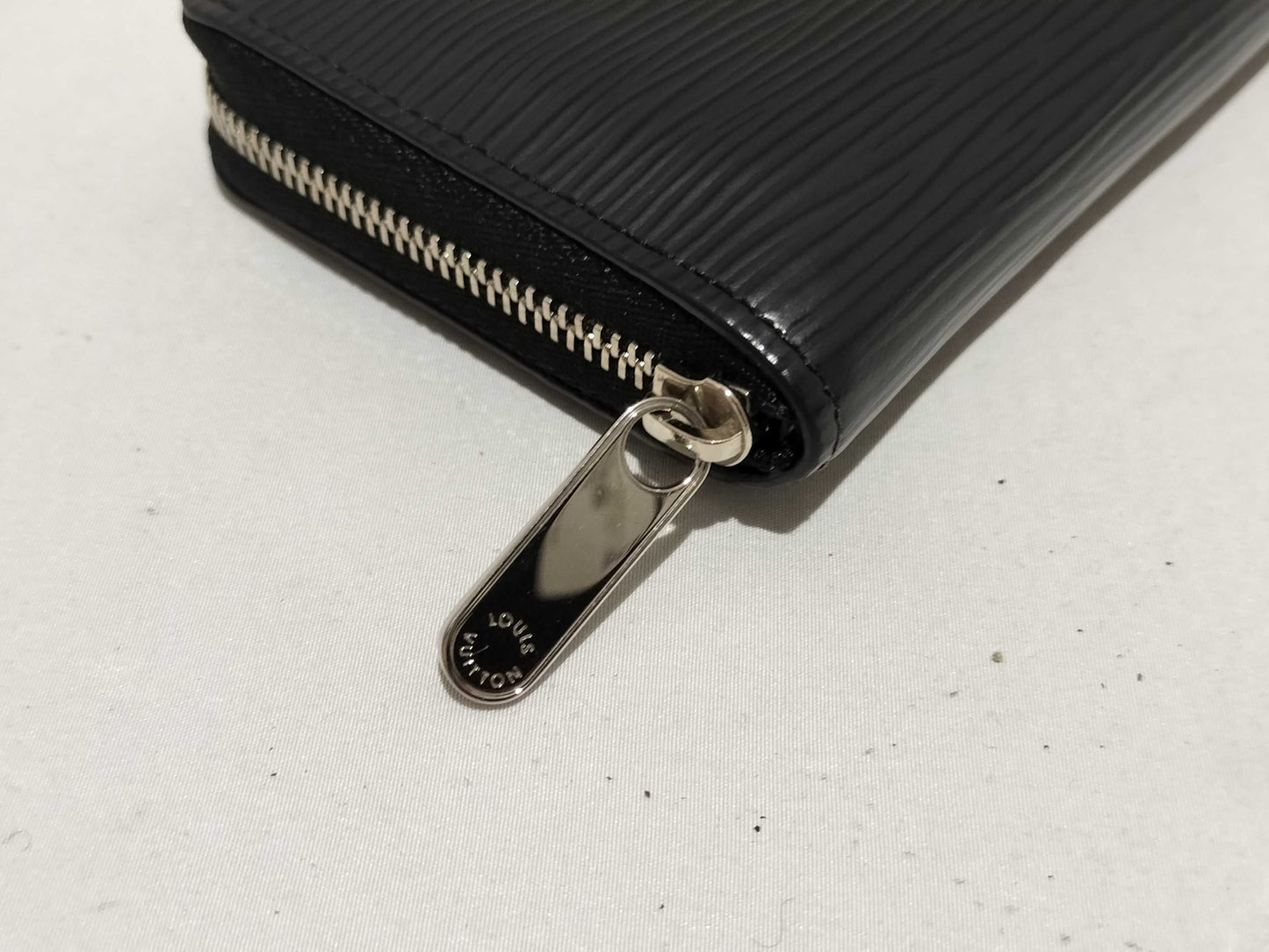 LOUIS VUITTON Epi Zippy Coin Purse