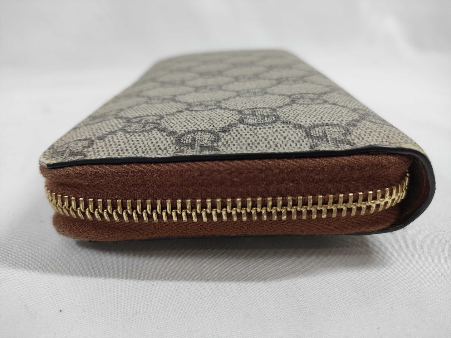 GUCCI GG Supreme 410102 GG Supreme Zip-Around Wallet