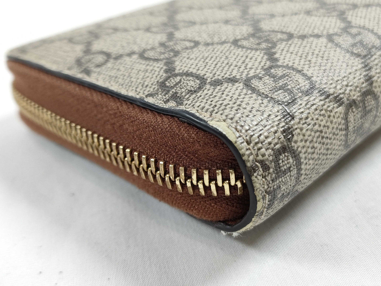 GUCCI GG Supreme 410102 GG Supreme Zip-Around Wallet