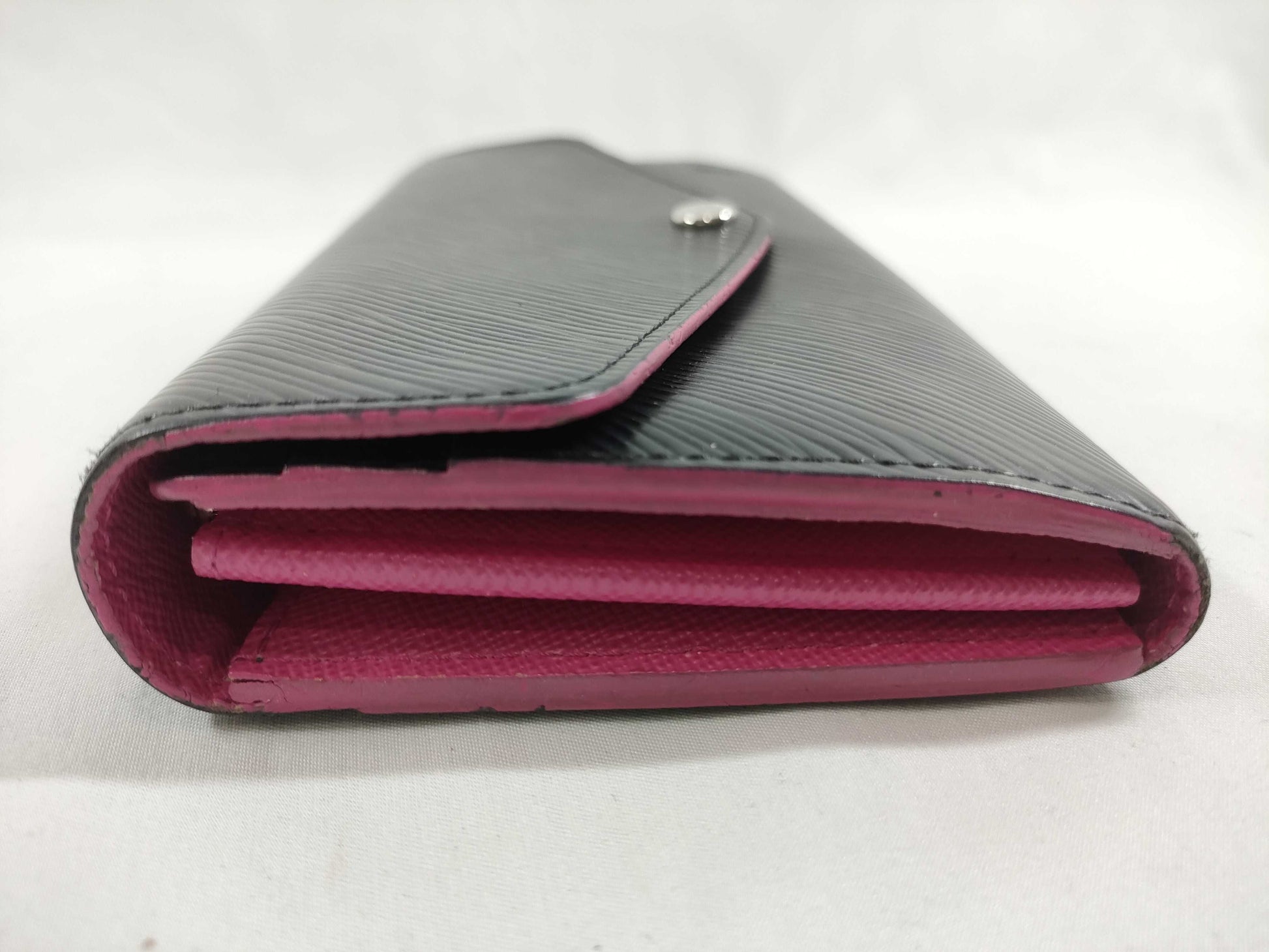 LOUIS VUITTON Epi Portefeuille Sarah/Bicolor/M64322 Wallet