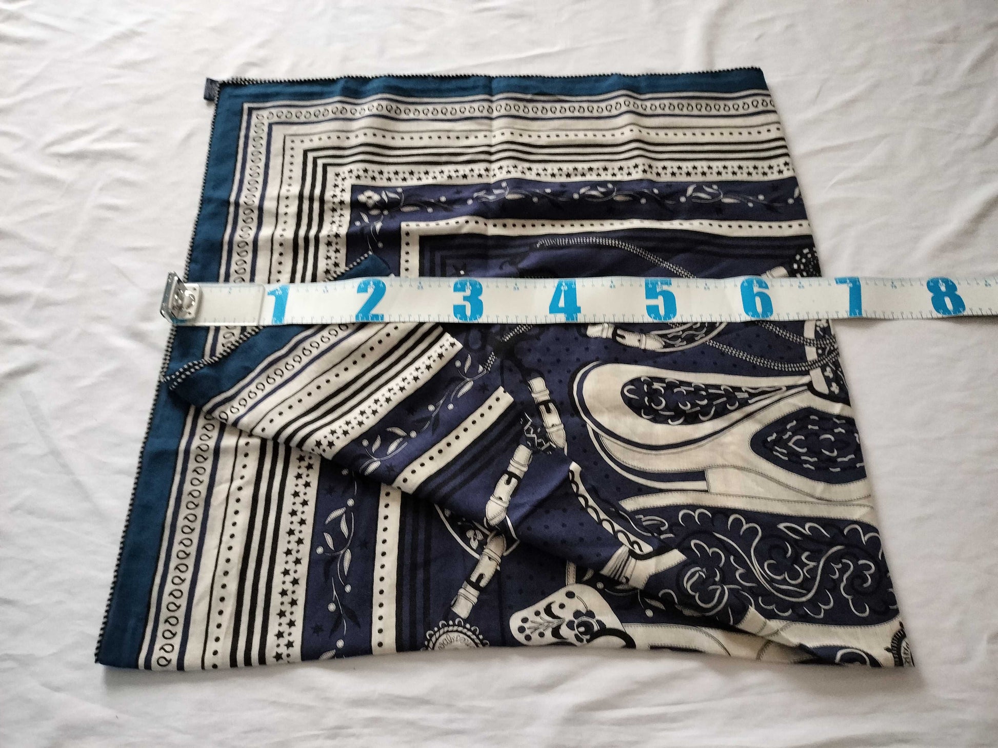HERMES Carre Jean Carre 140 Festival des Amazones Large Scarf