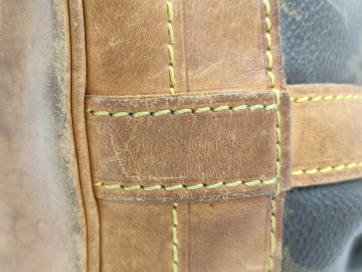 LOUIS VUITTON Monogram M42224 Noe Shoulder Bag