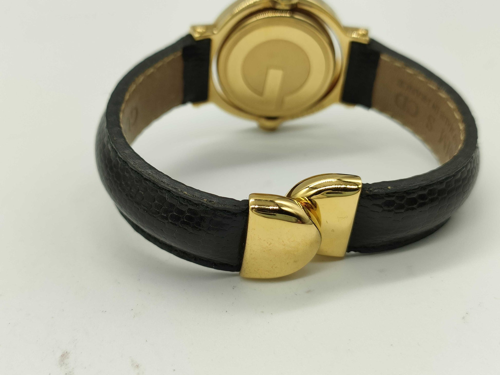 GUCCI 6600L Turnface Women's Watch