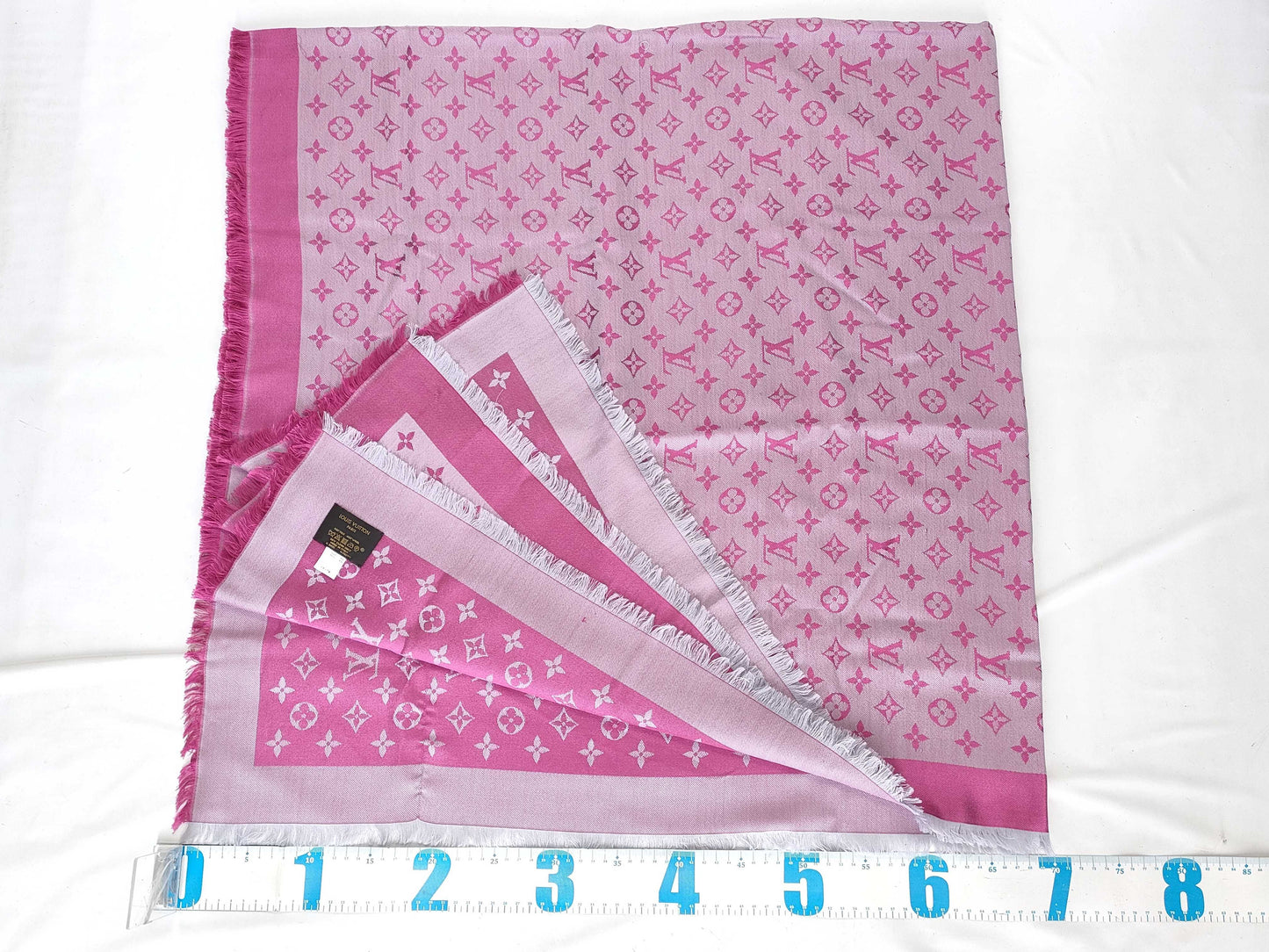 LOUIS VUITTON Monogram M70273 Monogram Shawl Stole Other Apparel
