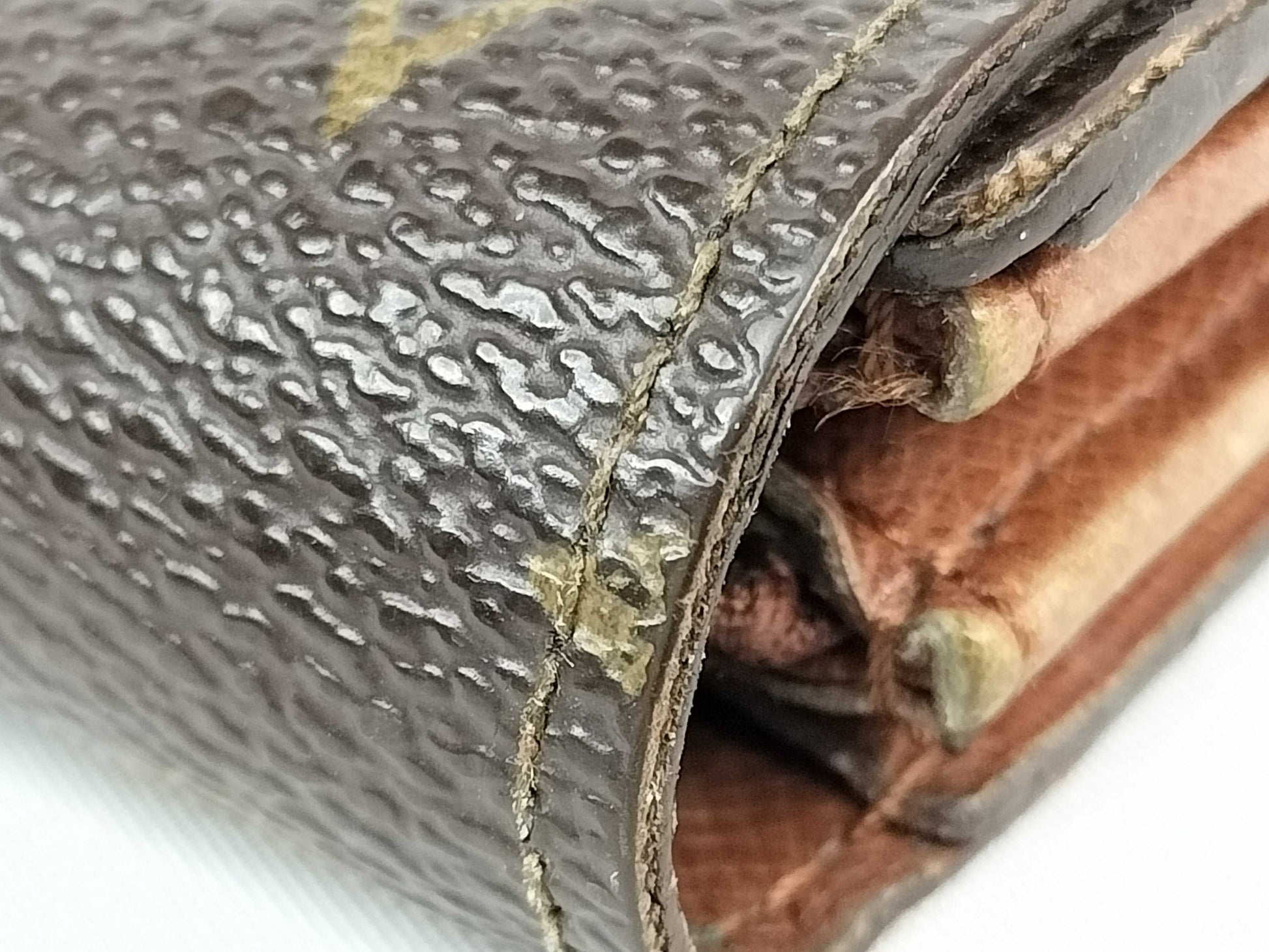 LOUIS VUITTON Monogram Portefeuille Sarah Wallet