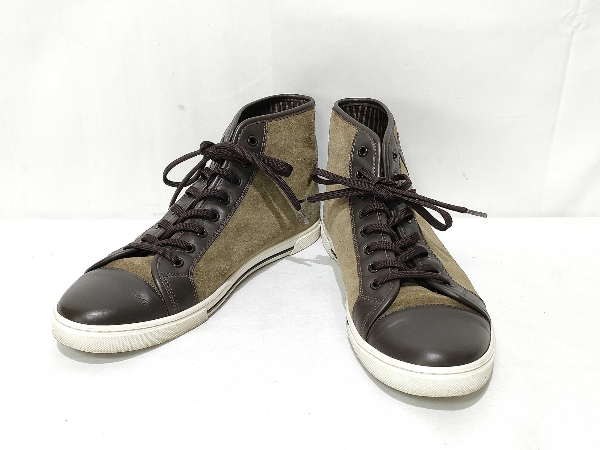 LOUIS VUITTON Suede/High-Top/Sneakers Sneakers