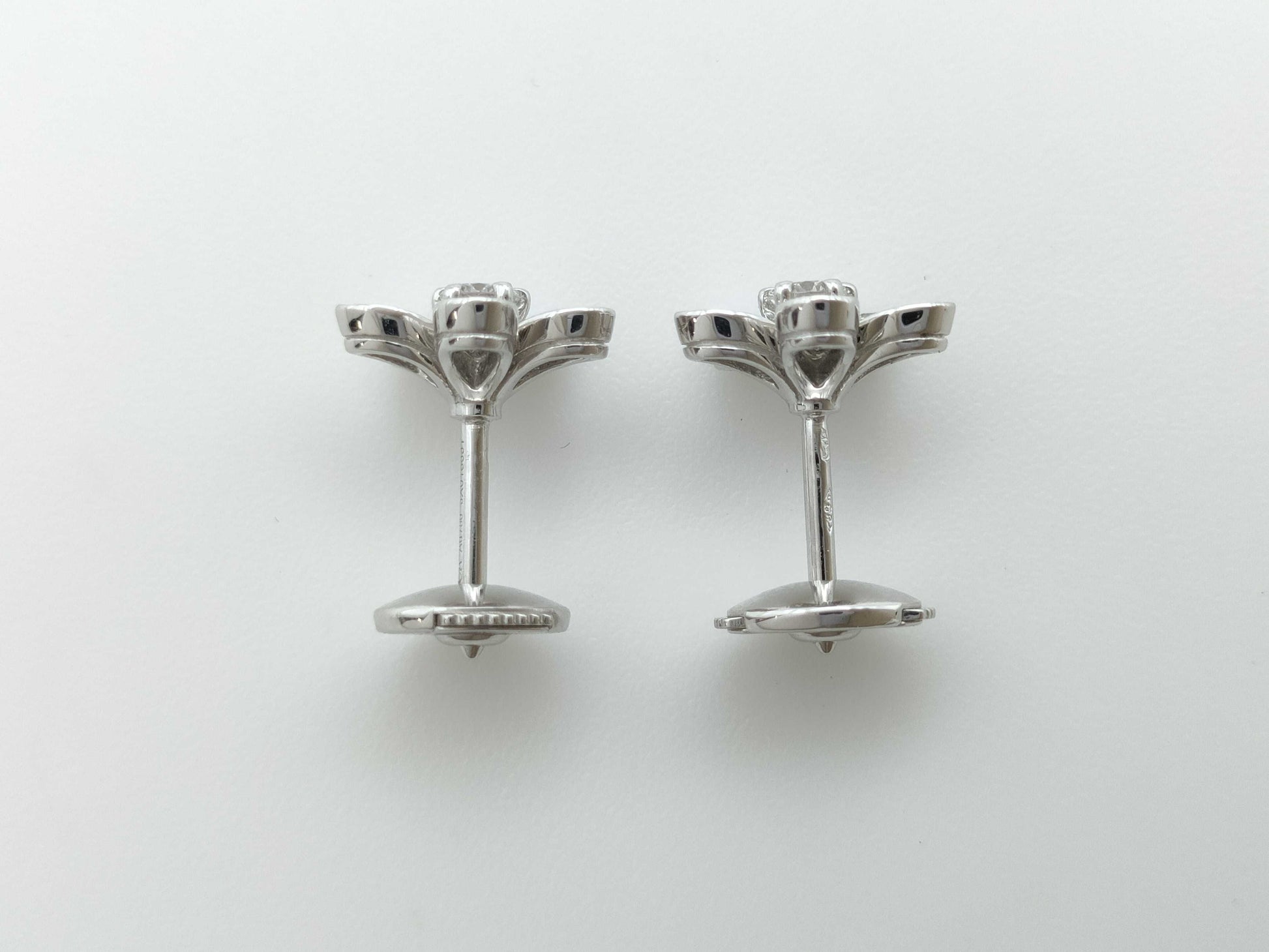 Van Cleef&Arpels Socrates Diamonds WG AU750 3.2g Earrings