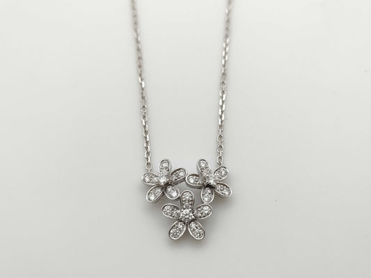 Van Cleef&Arpels Socrates Triple Diamond WG AU750 7.2g Necklace