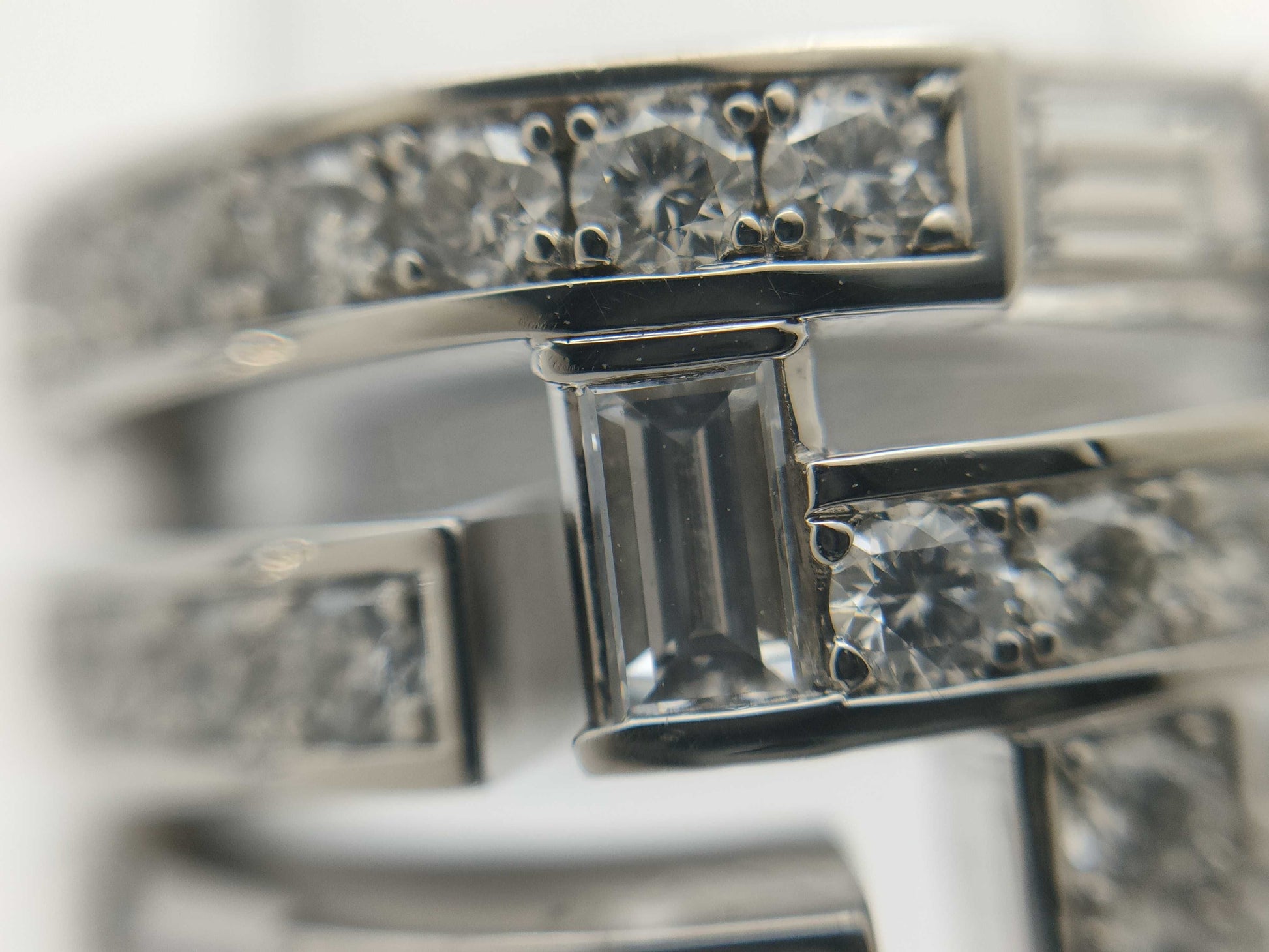 HARRY WINSTON Traffic Accent WG AU750 16.1g Ring