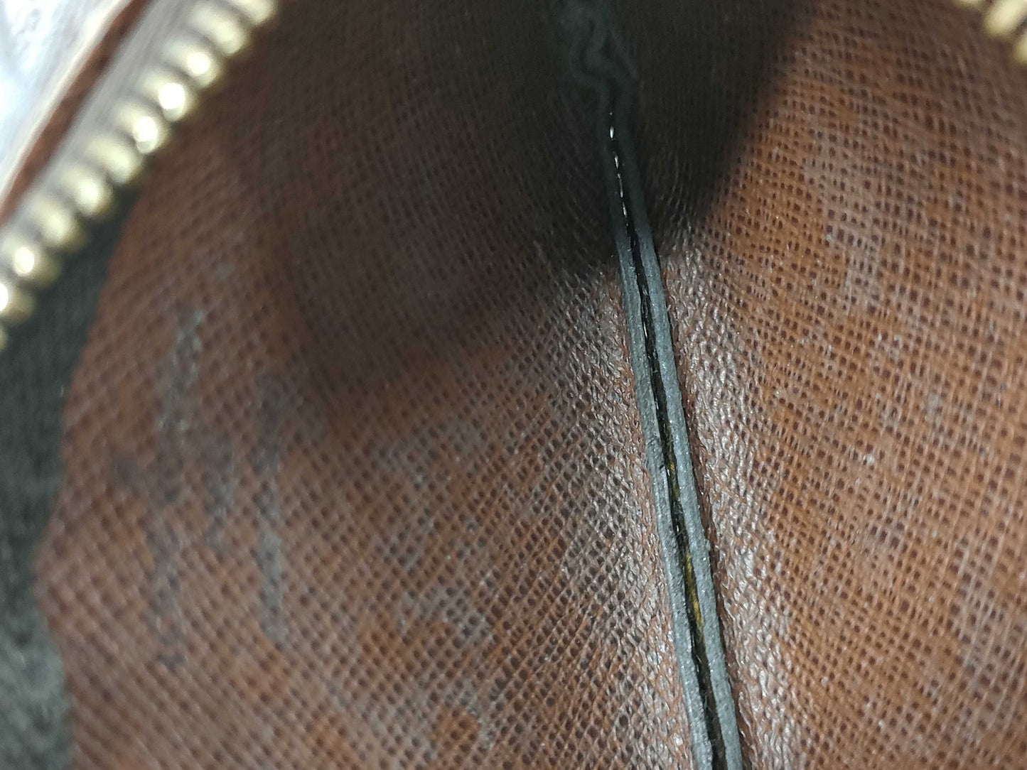 LOUIS VUITTON Monogram M62650 Pochette Cle Coin Case