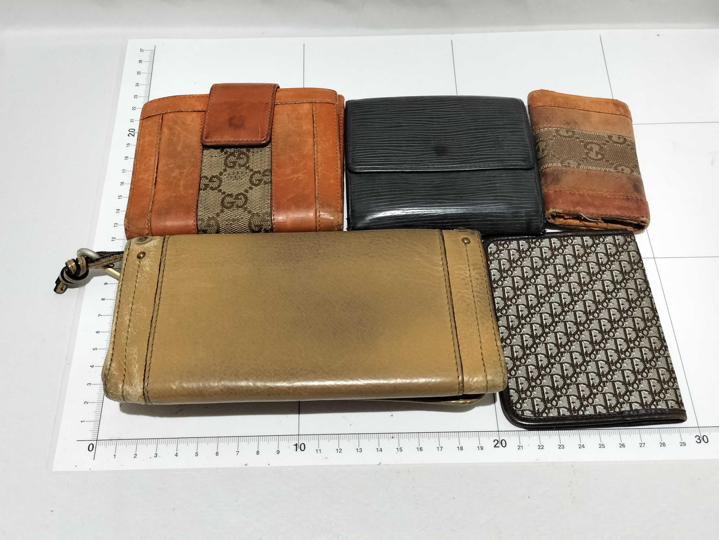 LOUIS VUITTON Epi Chloe and other wallet set wallet