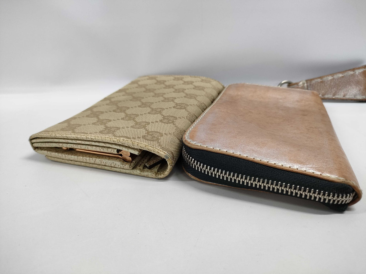 GUCCI clasp wallet