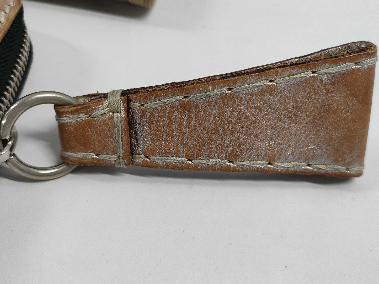 GUCCI clasp wallet