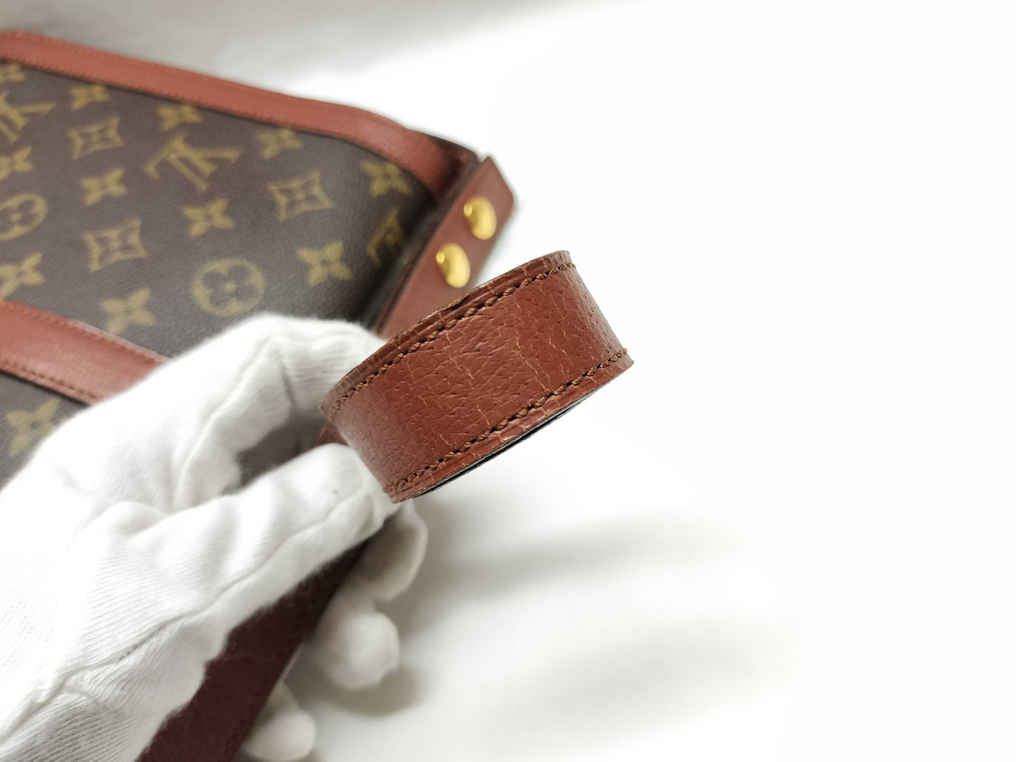 LOUIS VUITTON Monogram M51412 Long Point Shoulder Bag