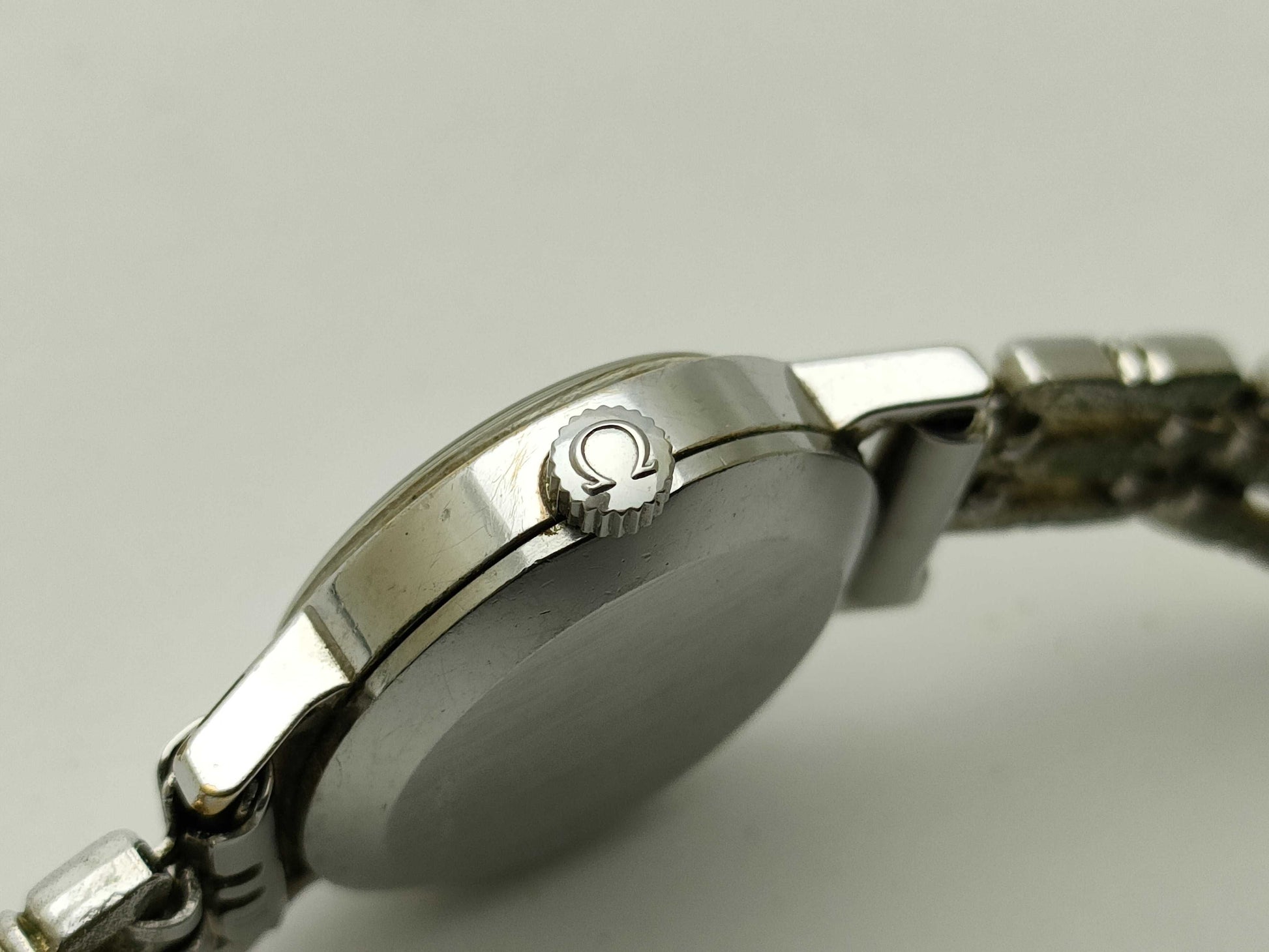 OMEGA Ladies Geneve Watch