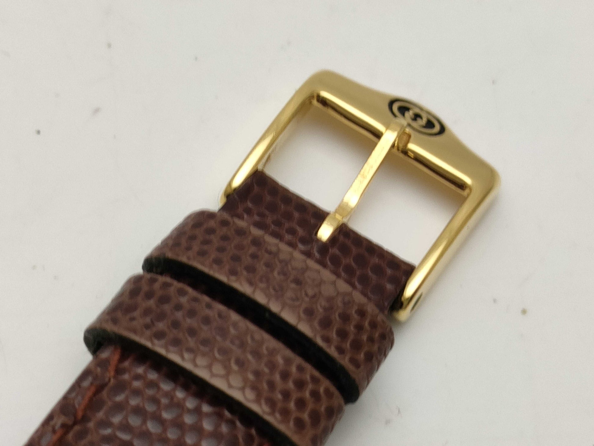 GUCCI 6300L Women's Watch