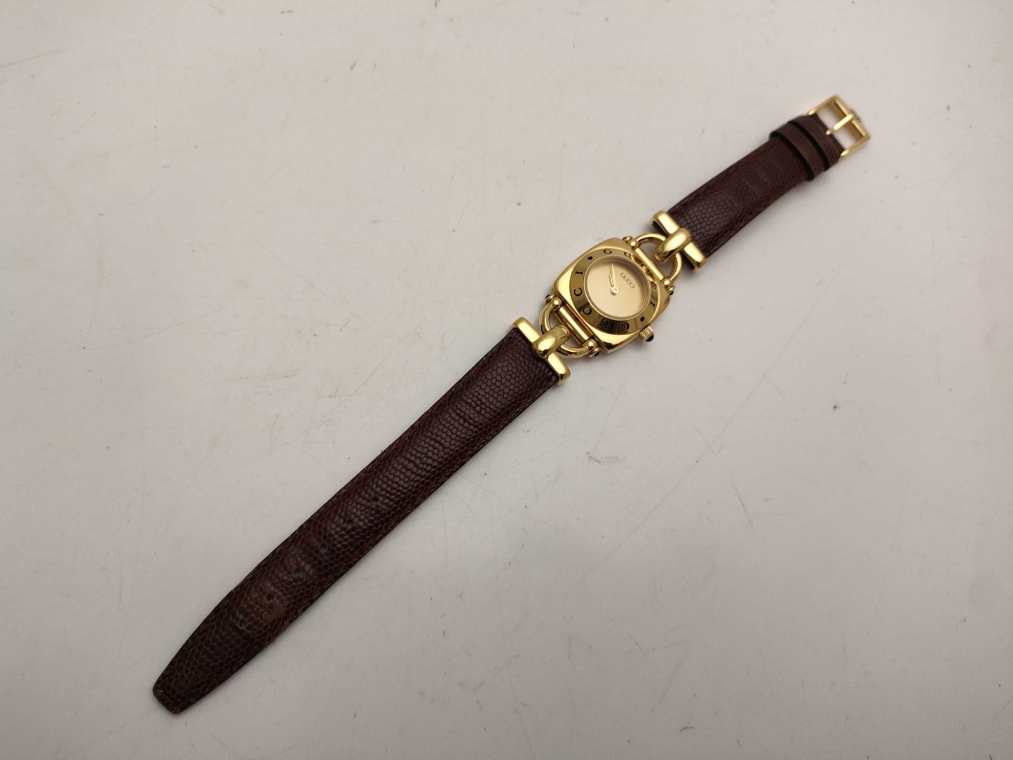 GUCCI 6300L Women's Watch