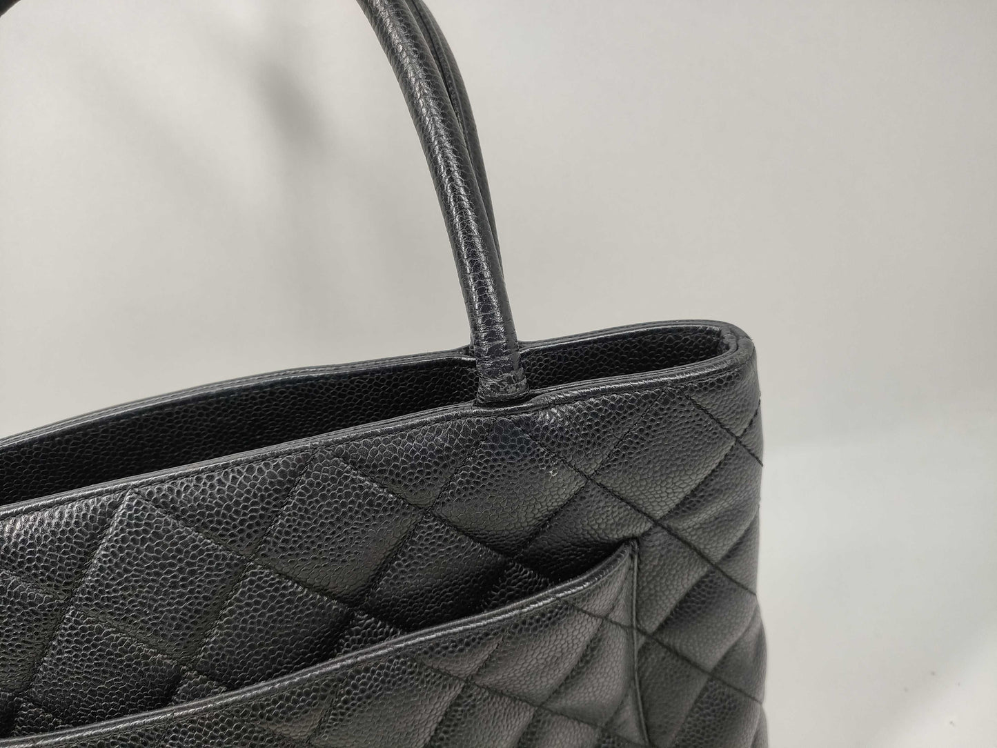 CHANEL Caviar Skin Reproduction Tote Bag