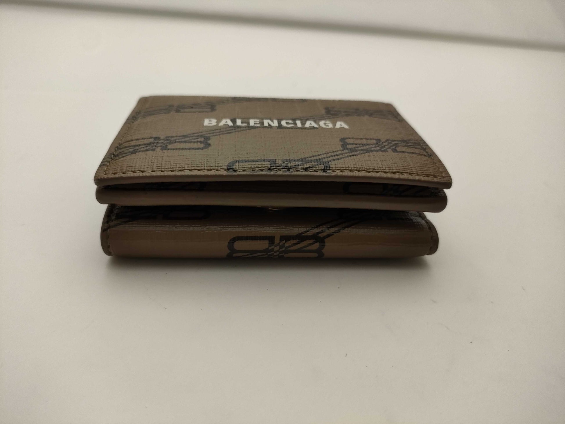 BALENCIAGA Tri-fold Wallet