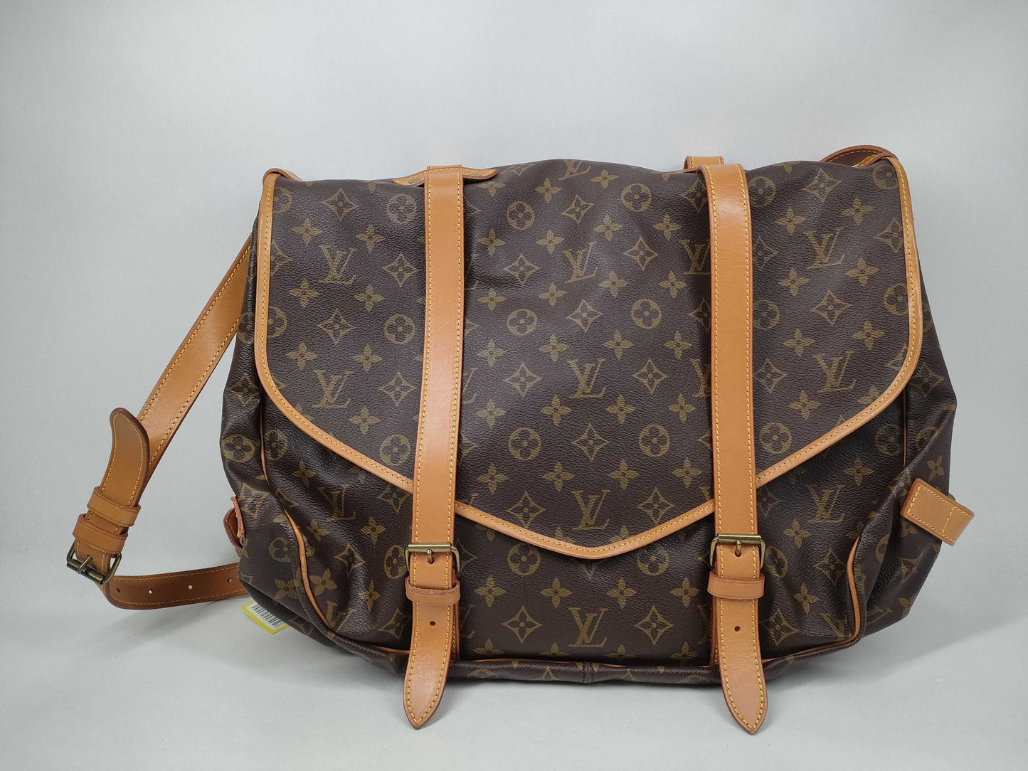 LOUIS VUITTON Monogram M42252 Saumur 43 Shoulder Bag