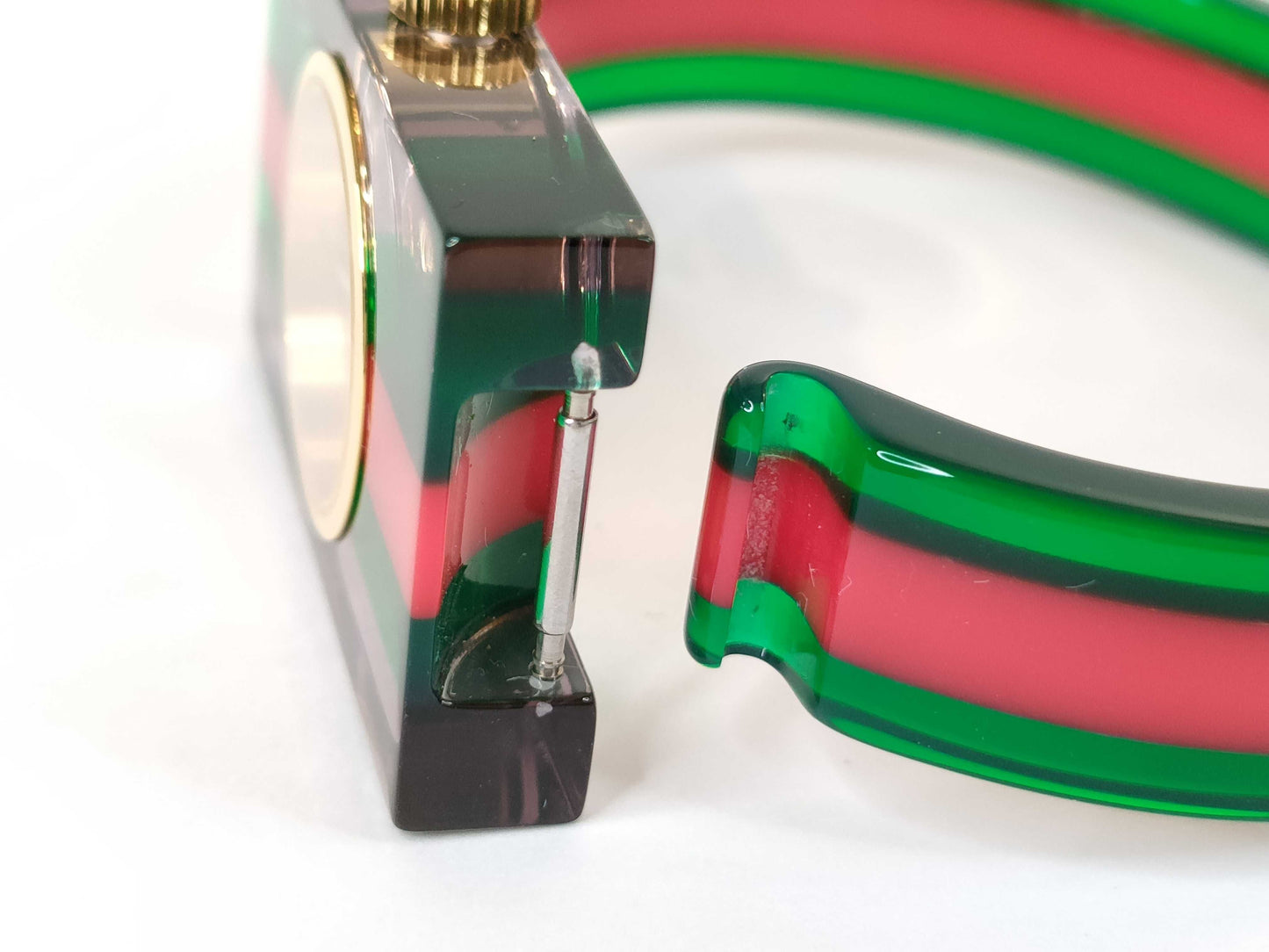GUCCI Vintage Web 143.5 Women's Watch, Unworked