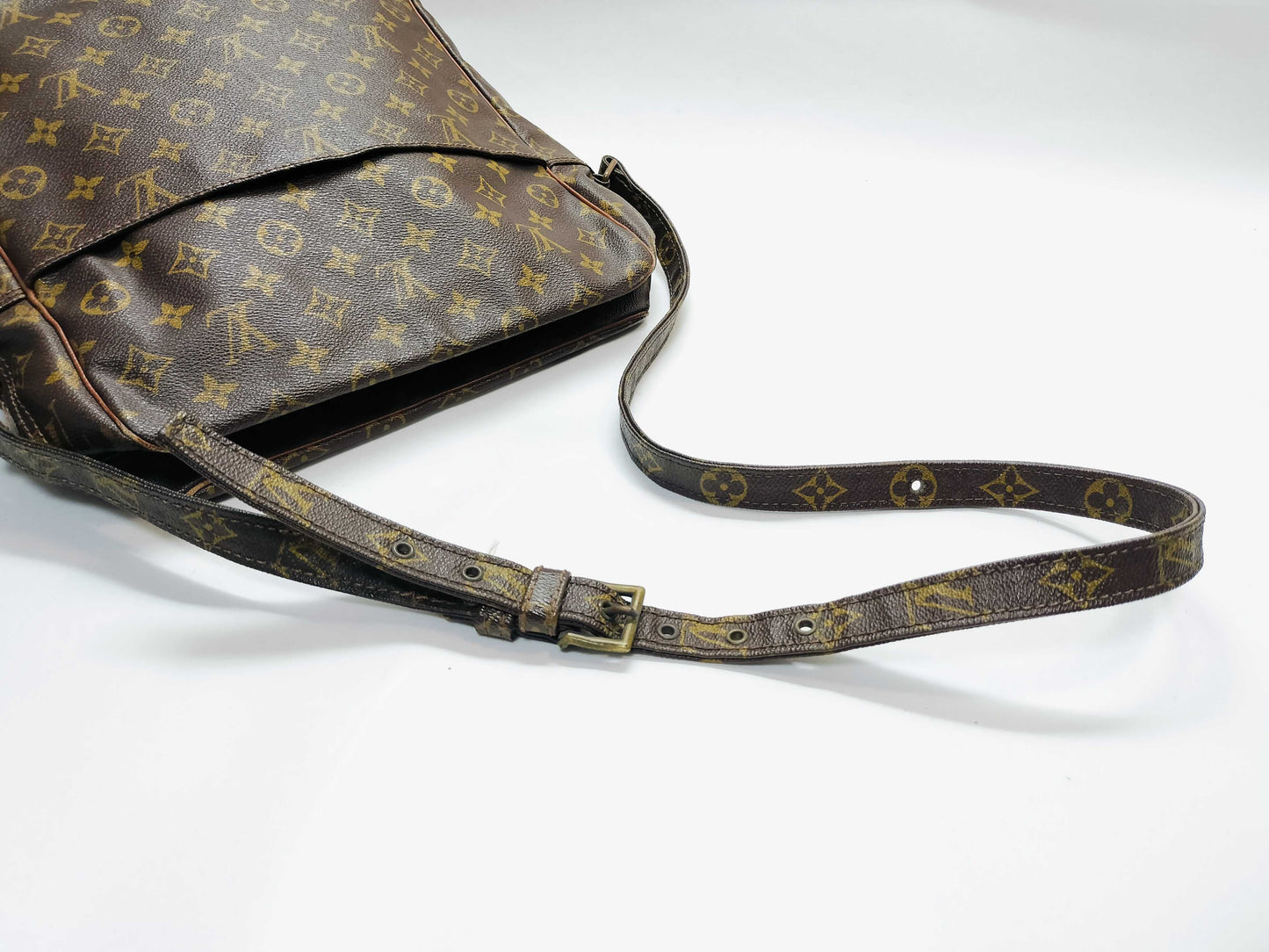 LOUIS VUITTON Monogram Marceau Shoulder Bag