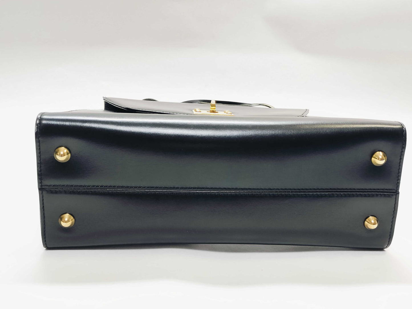 BALLY Leather Handbag with Pouch