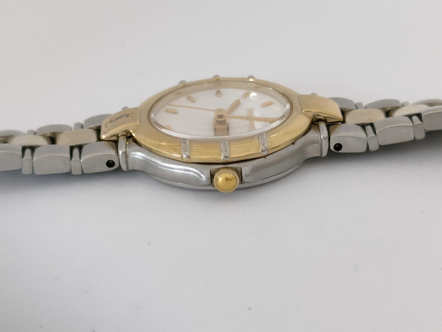 Yves Saint Laurent 4630-E63476Y White Women's Watch, Unworked