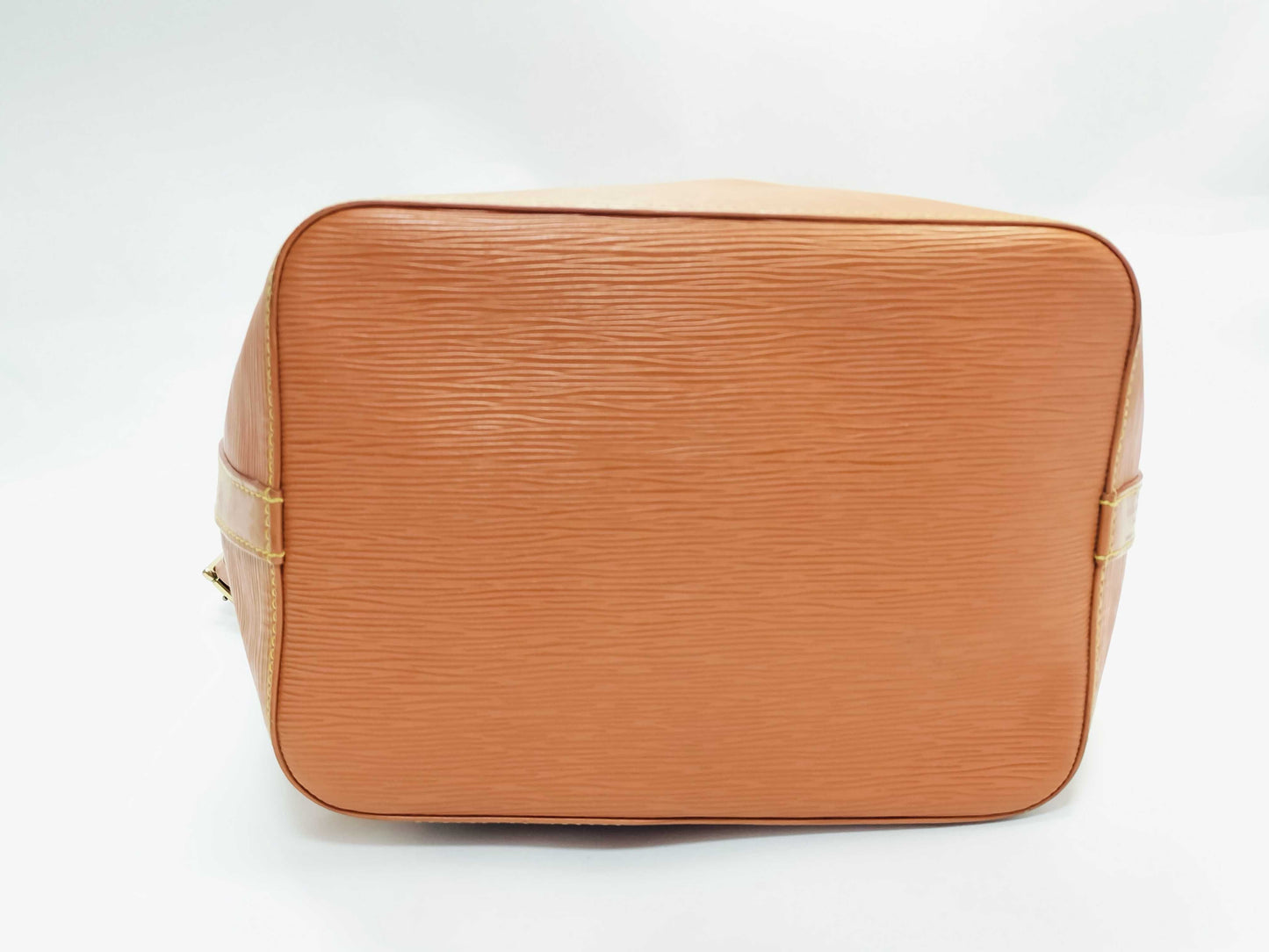 LOUIS VUITTON Epi Noe Shoulder Bag