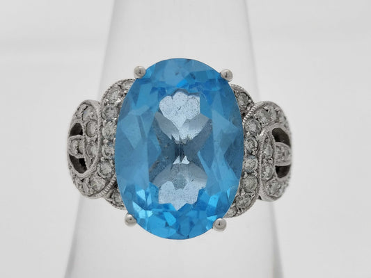 Blue Topaz 17.03ct D0.55ct K18WG 6.7g Ring