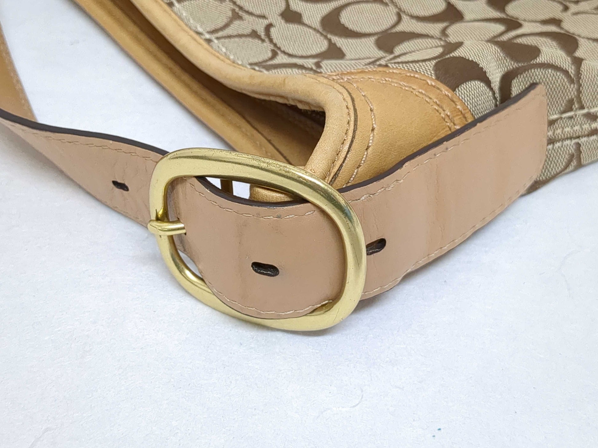 COACH Signature 4-Piece Shoulder Bag