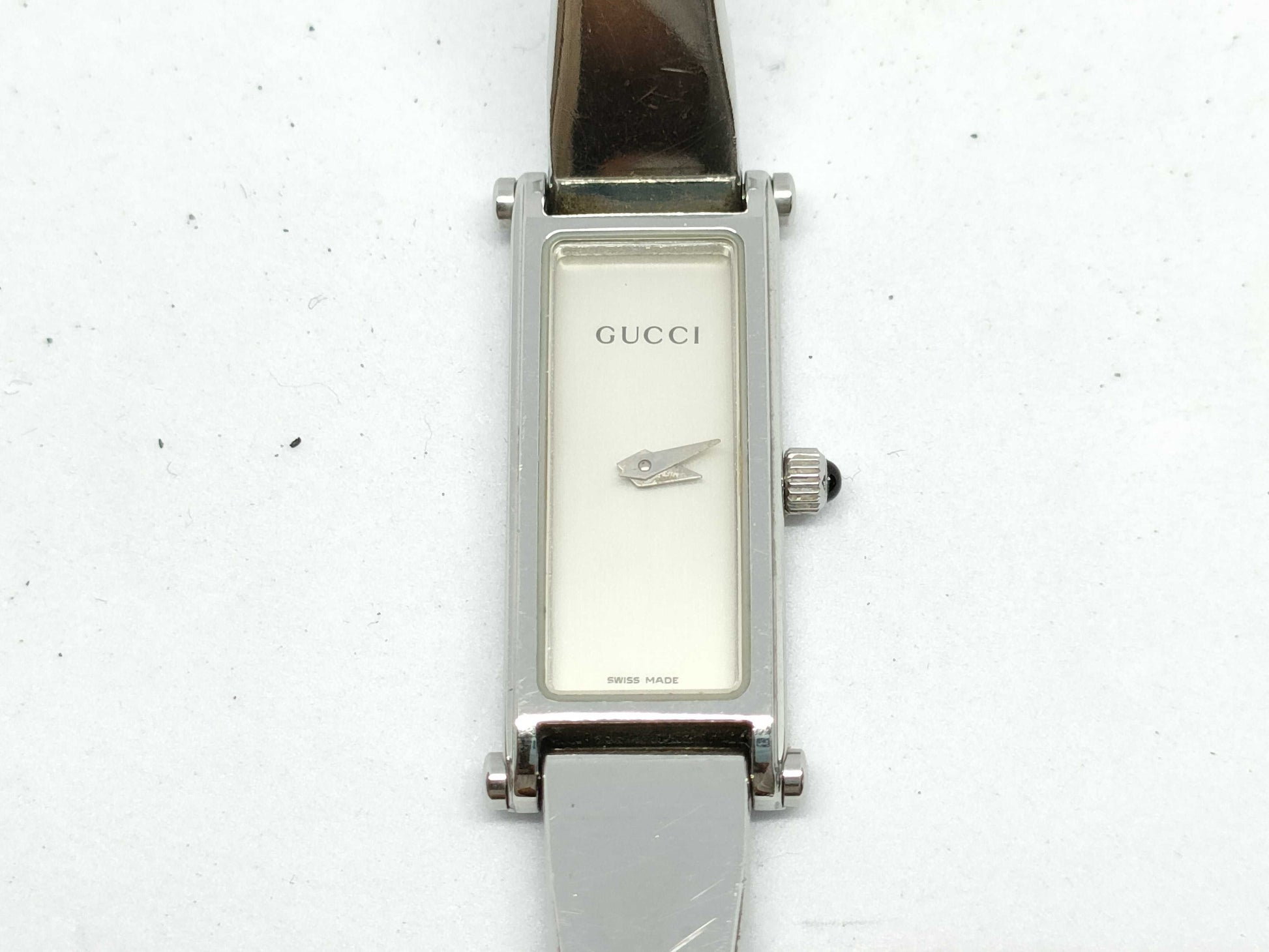 GUCCI 1500L Women's Watch