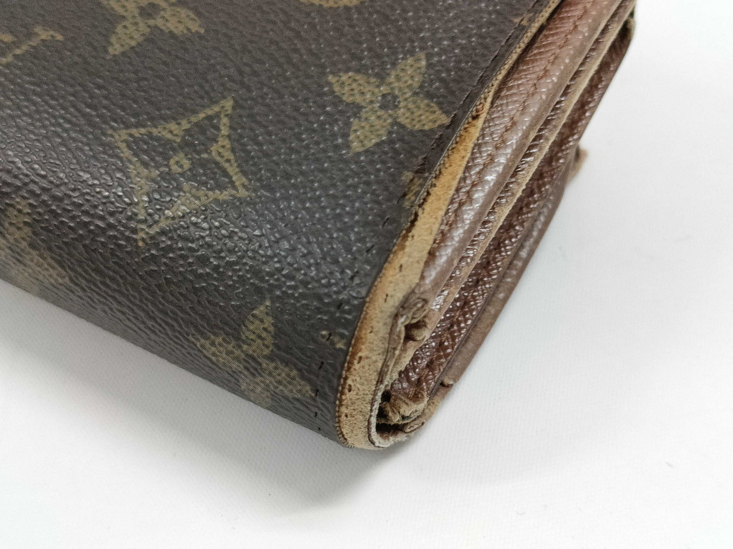 LOUIS VUITTON Monogram M61736 Portefeuille Tresor Personalized Wallet