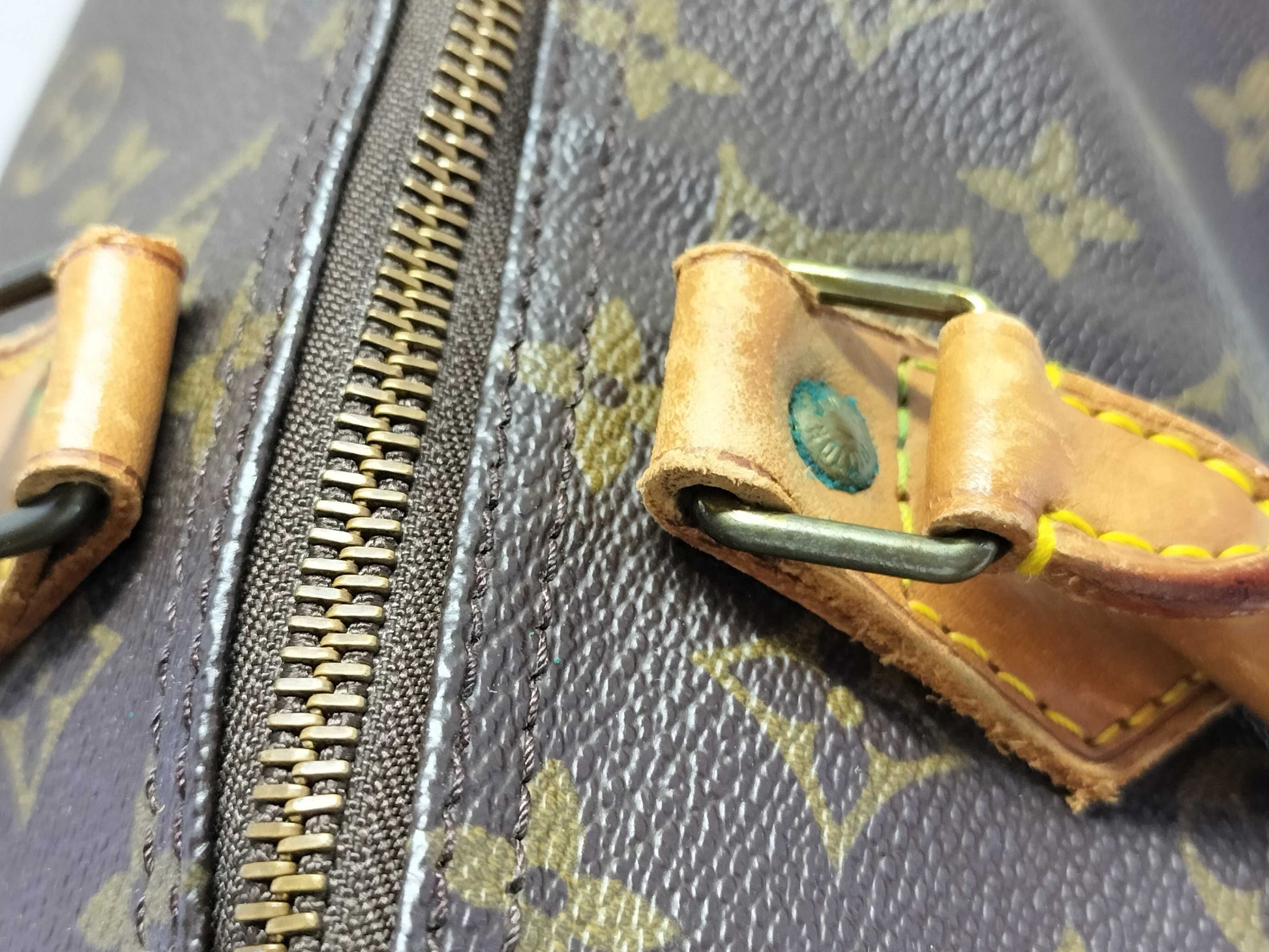 LOUIS VUITTON Monogram Speedy 40 Handbag
