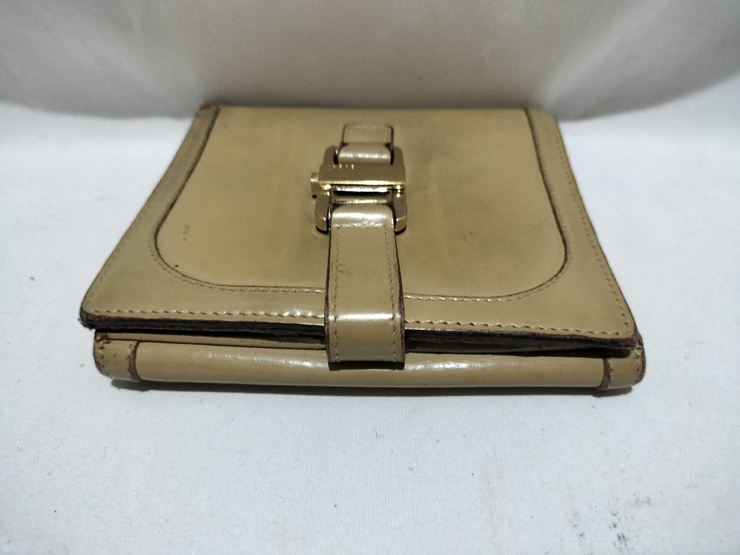 GUCCI 035.0416 Compact Wallet