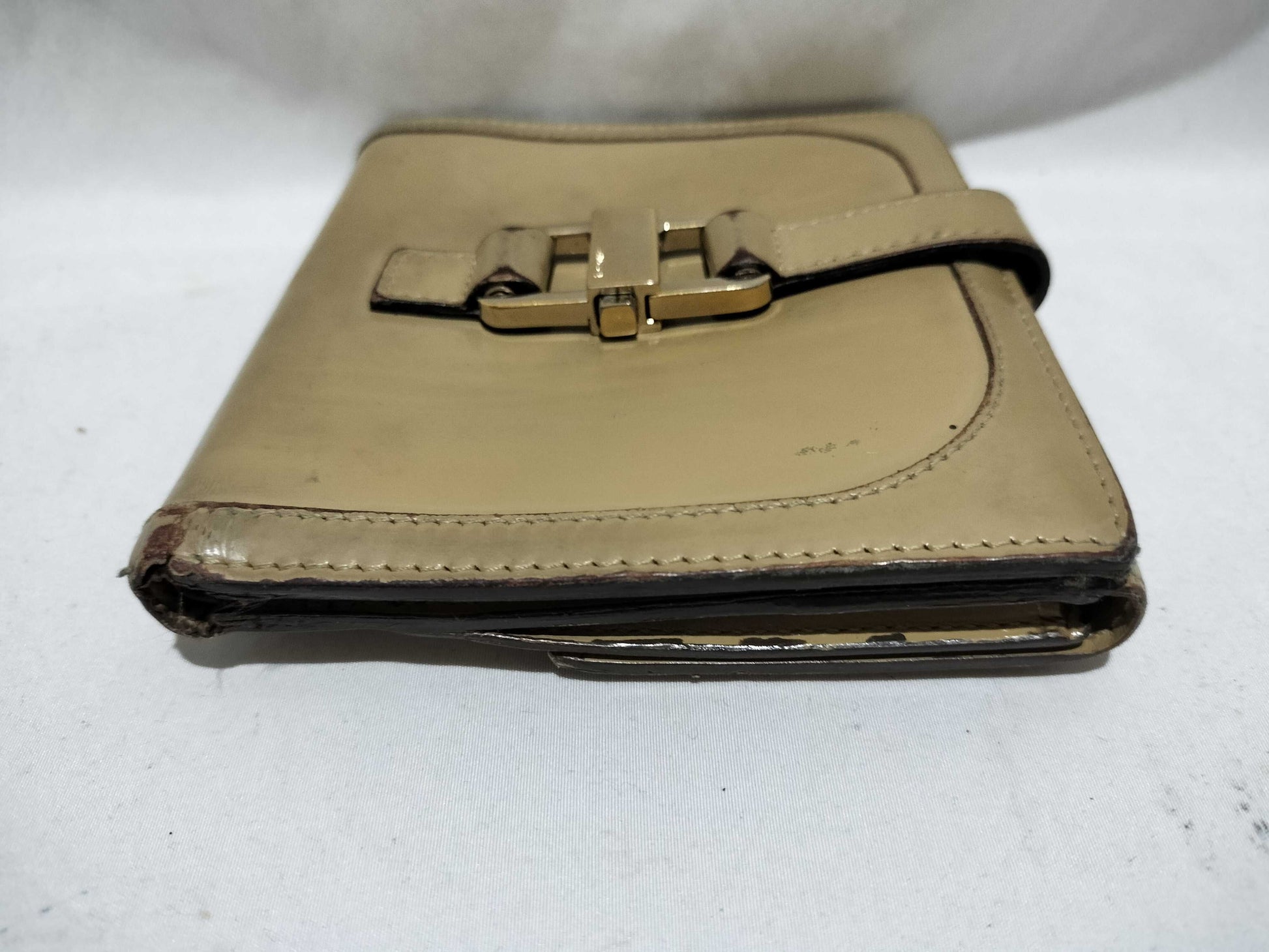 GUCCI 035.0416 Compact Wallet