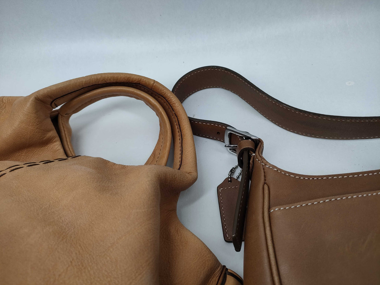COACH 7789 Old Coach Hand/Tod's Leather 2-Way Brown Shoulder Bag