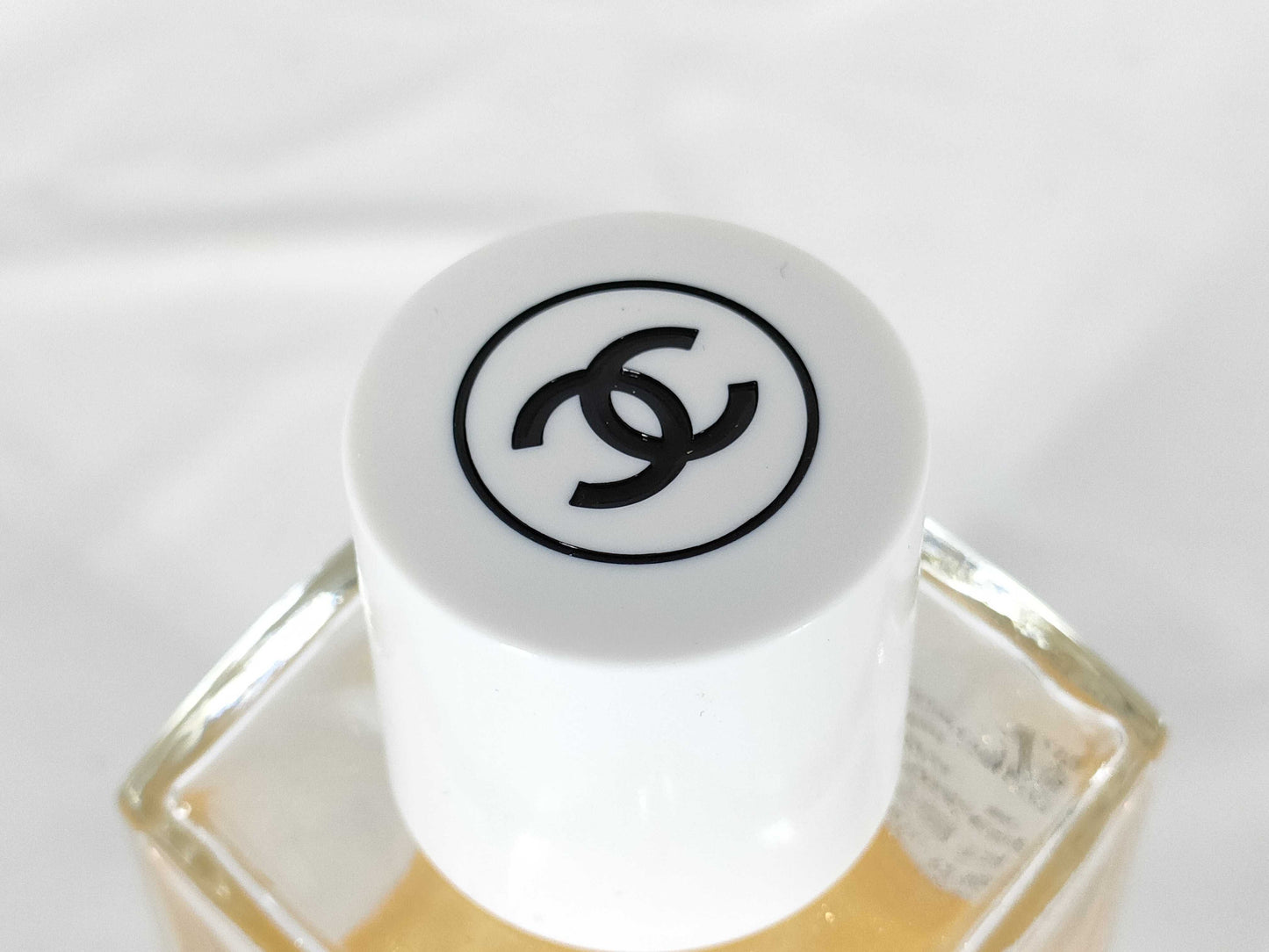 CHANEL The Gold Body Oil Other Accessories