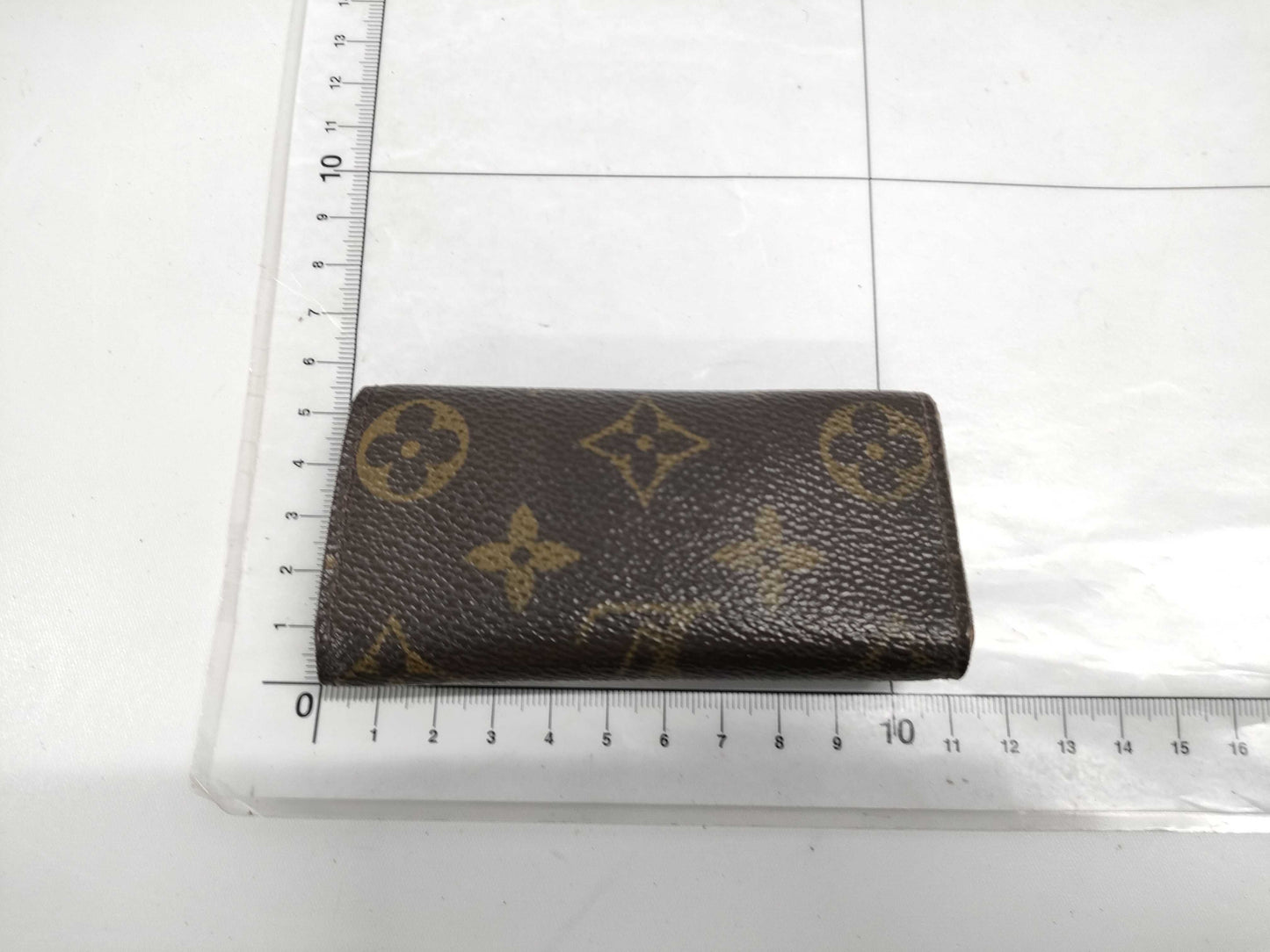 LOUIS VUITTON Monogram M62631 Multicle 4 Key Case/Key Holder