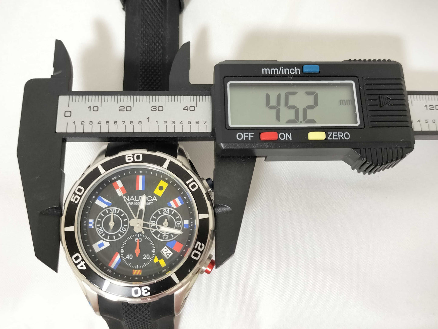 Nautica Watch NAD16537G Men's Watch