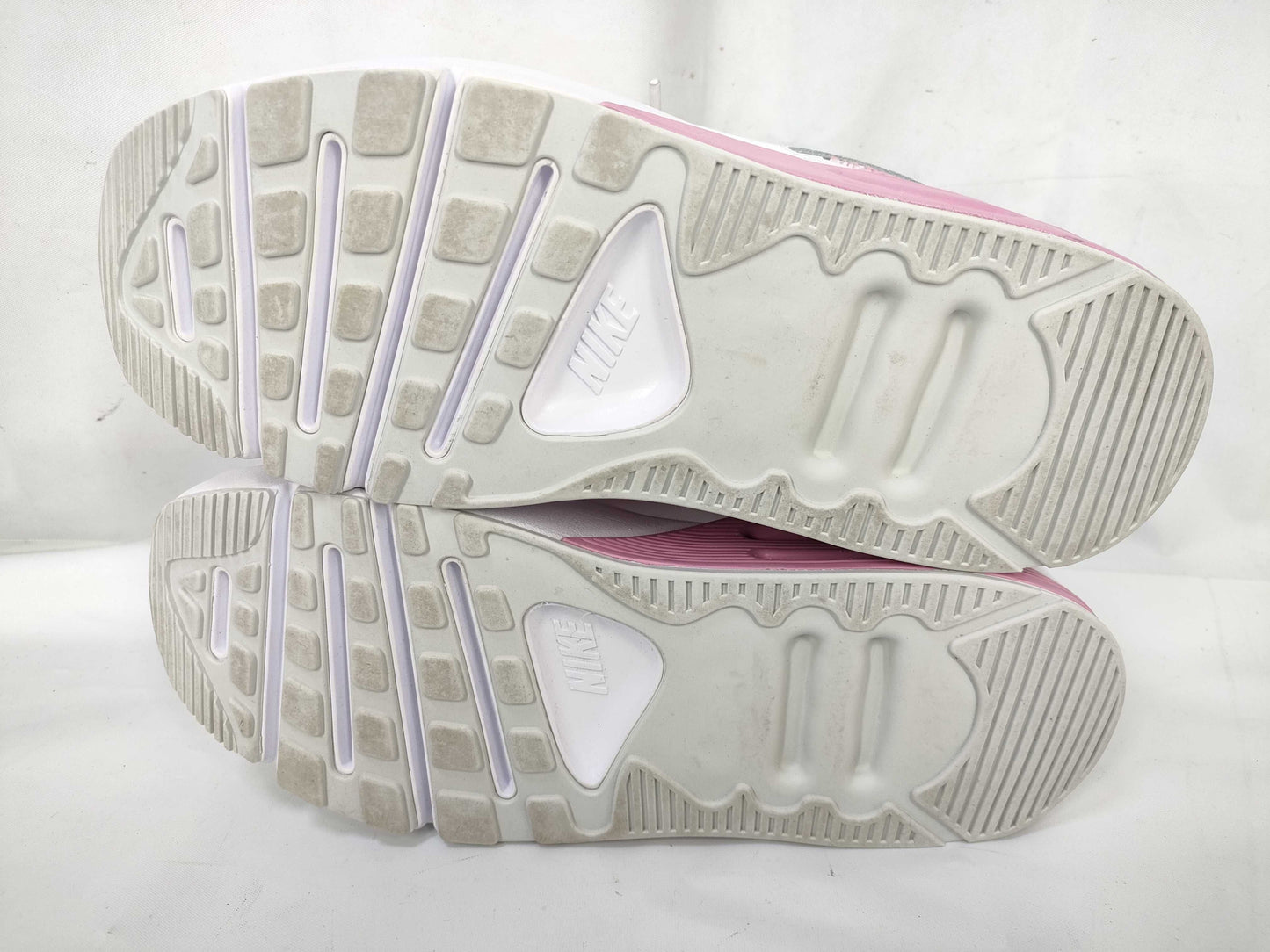 NIKE Air Max FD4328-110 Sneakers