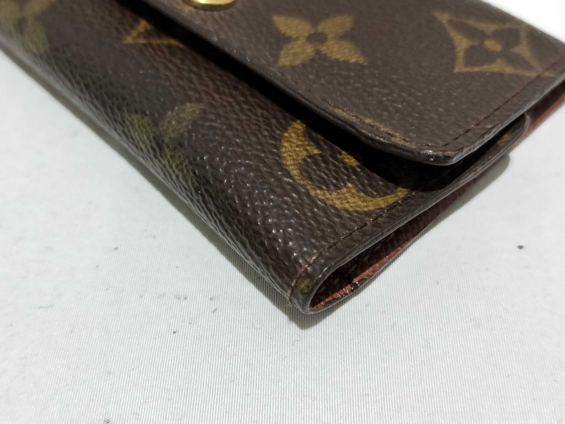LOUIS VUITTON Monogram M62630 Multicle 6 Key Case/Key Holder