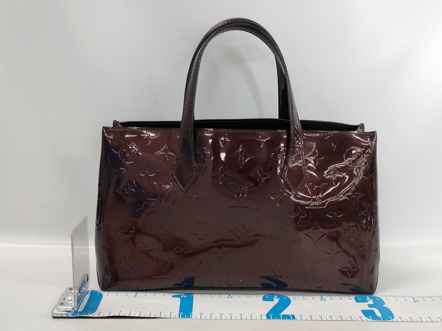 LOUIS VUITTON Vernis Wilshire PM Handbag