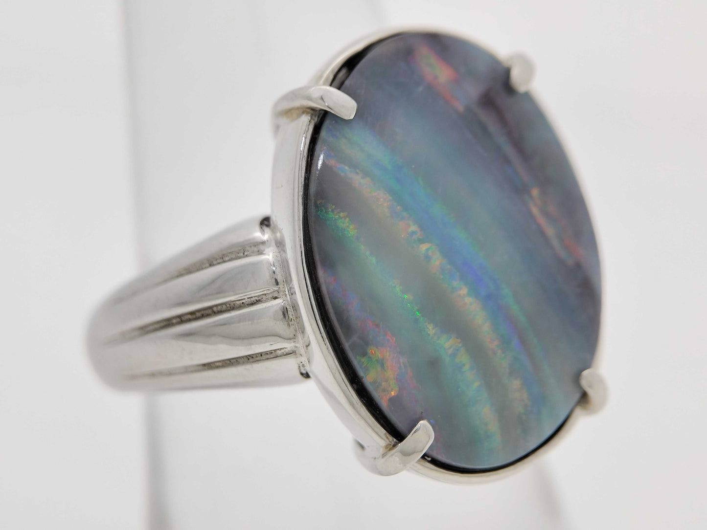 Boulder Opal 11.49ct PT900 17.2g Ring