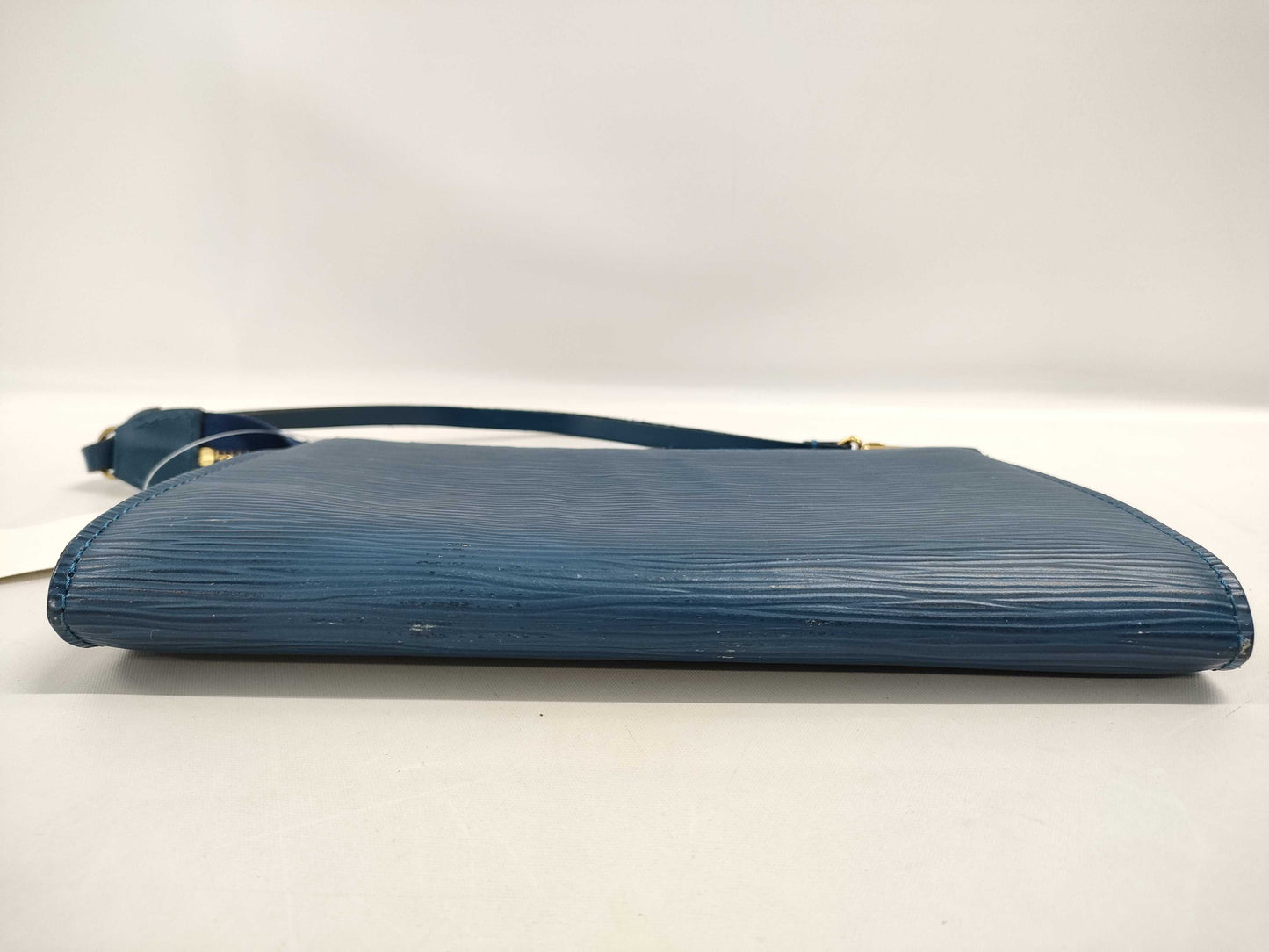 LOUIS VUITTON Epi Pochette Accessory Pouch