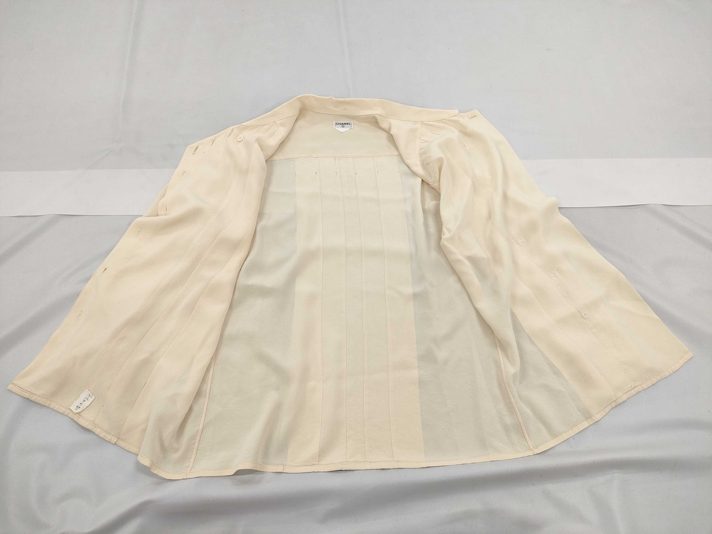 CHANEL blouse without quality tag top
