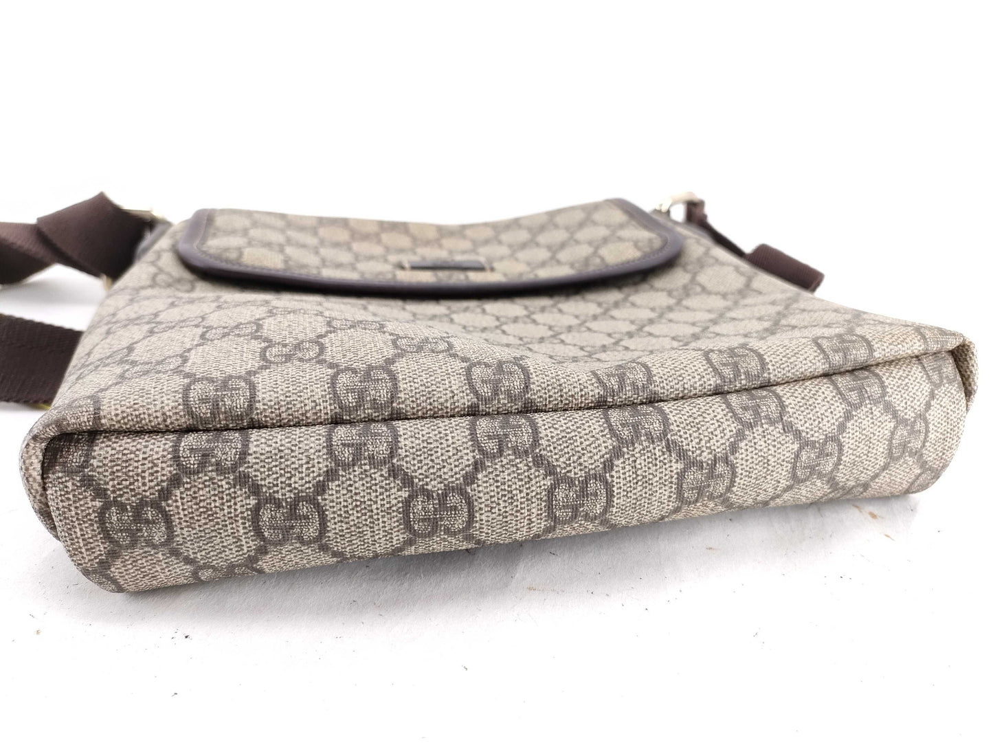 GUCCI GG Supreme 223666 Shoulder Bag