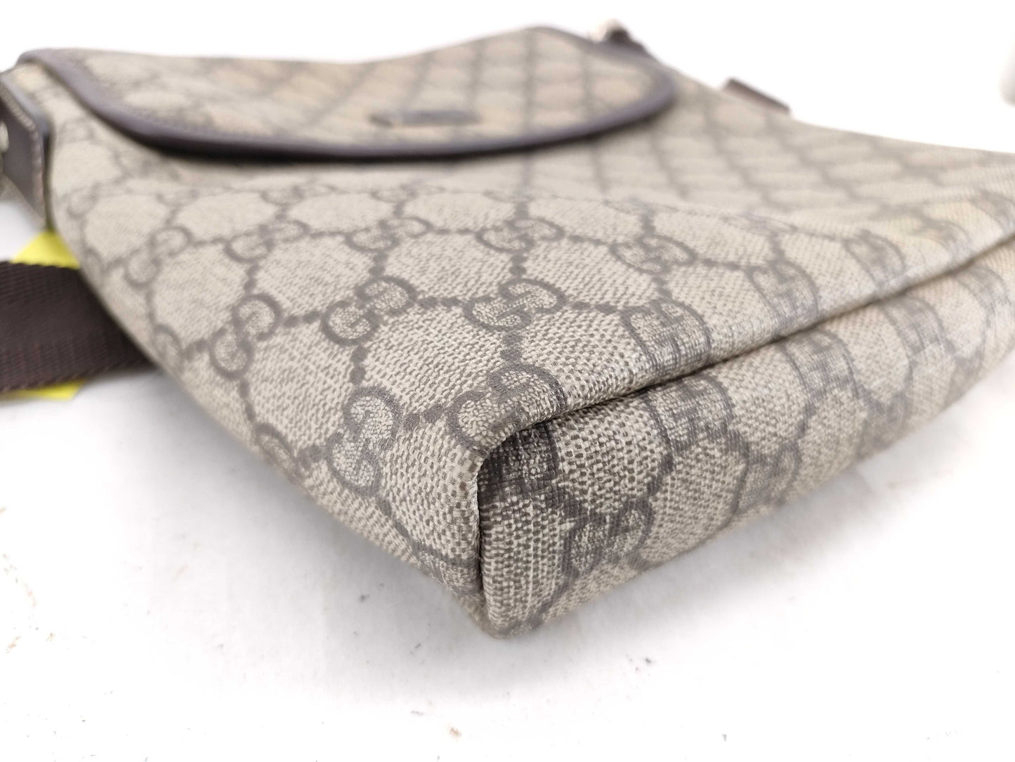 GUCCI GG Supreme 223666 Shoulder Bag