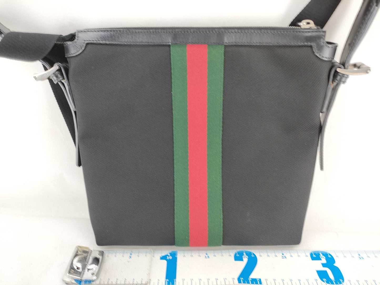 GUCCI Sherry Shoulder Bag 387111